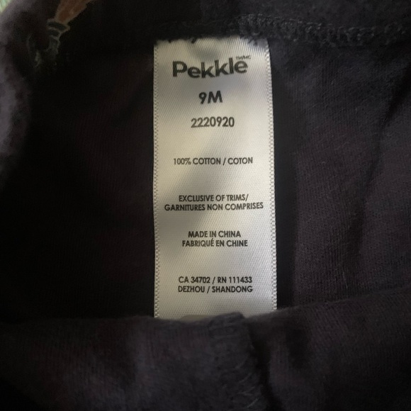 2/15$• 3 pieces PJ themed set• Spaceships• Pekkle• Baby clothing• 9 months old - Picture 5 of 6